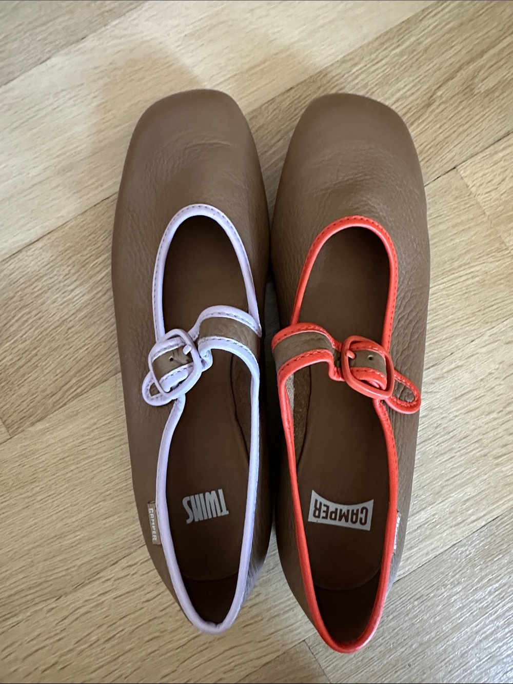 Camper women’s Mary Jane mismatched
